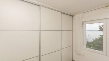 Bügeleisen/Bügelbrett, kostenloses WLAN