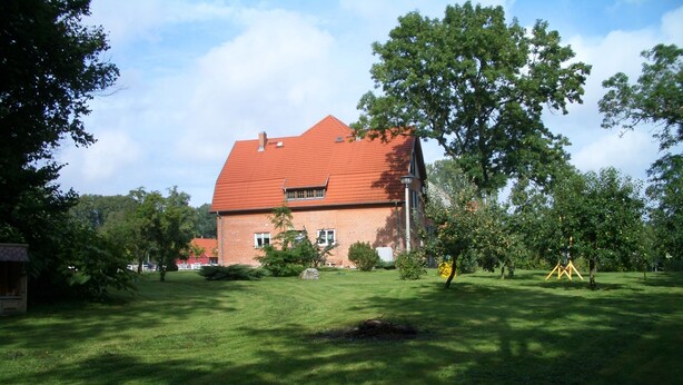 Exterior - Luxurious Apartment in Kröpelin With Garden (Kroepelin)