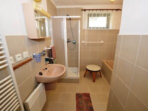 House | Bathroom - Villa in Zelenecka Lhota With Private Pool (Zelenecka Lhota)