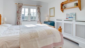Unclassified image, 4 of 12, button - Exclusive Holiday Home in Canterbury Kent With Garden (Canterbury)