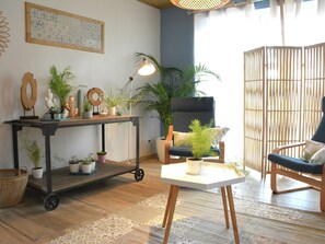 House | Living area | DVD player