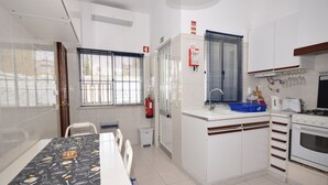 House | Dining - Pittoresque House With Character in Centre Fuseta Near the Sea (Olhao)
