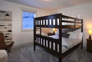 4 bedrooms, WiFi - Larkspur Lodge (Crested Butte)
