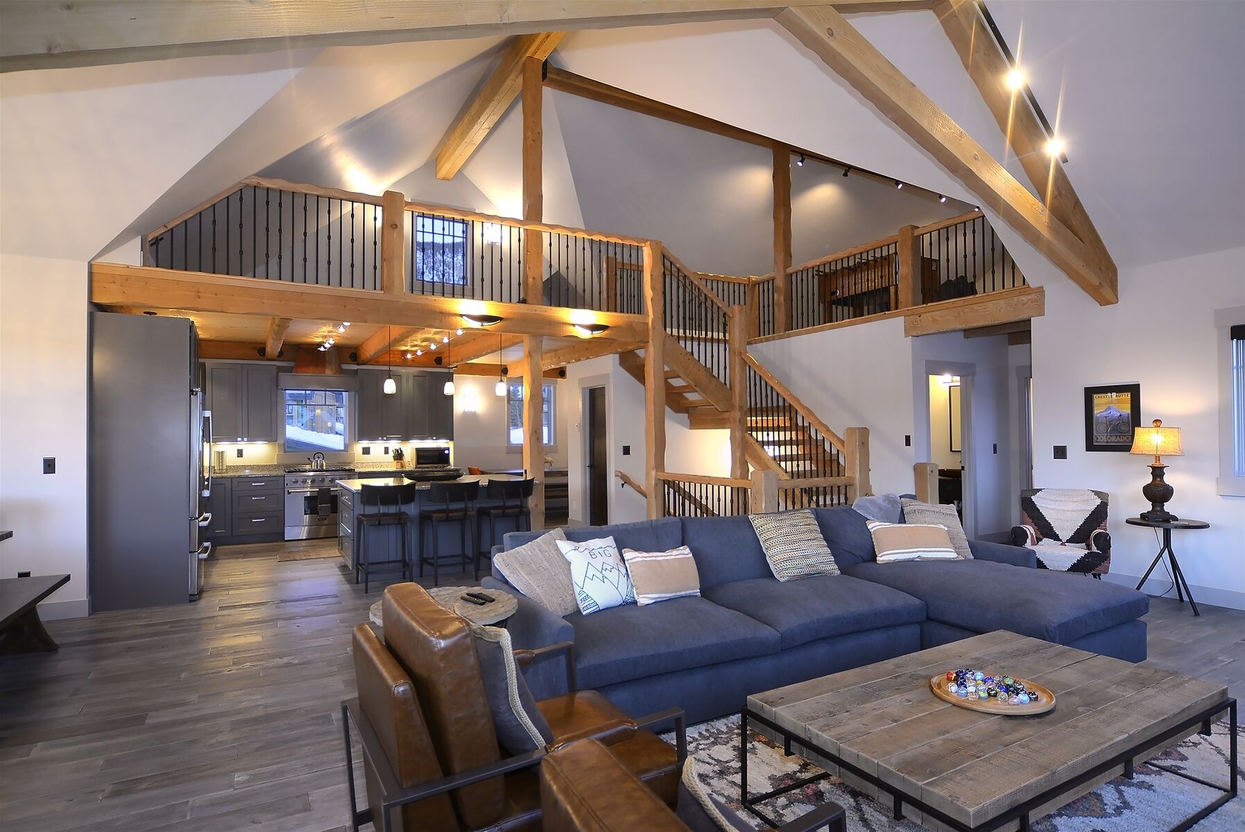 Flat-screen TV, fireplace