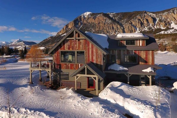 Exterior - Larkspur Lodge (Crested Butte)
