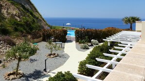 View from property - Apartment in Tropea With Sea Views & Pool (Parghelia)