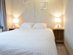 Huis | 4 slaapkamers, individueel gemeubileerd, een strijkplank/strijkijzer