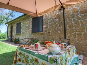 House | Dining - Farmhouse in Proceno With Panoramic Pool (Proceno)