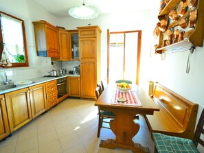 Ferienhaus | Eigene Küche | Geschirrspüler, Hochstuhl