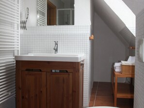 Apartment | Bathroom - Quaint Apartment in Pruchten on Baltic Coast (Pruchten)