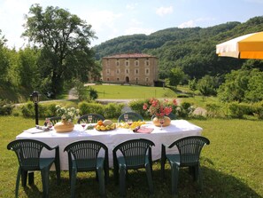 House | Dining