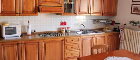 House | Private kitchen