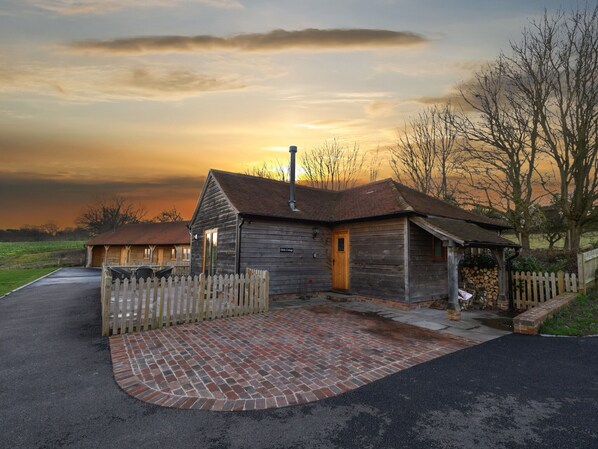 Exterior - Magnific Holiday Home in Stone Oxney With Garden (Tenterden)