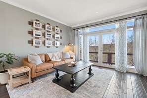 TV, fireplace, DVD player