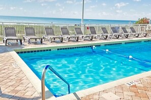 Pool - Oceanfront Beauty / Sleeps 4 comfy/Prime Location (Myrtle Beach)