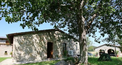 Cottage in Todi With Pool and Sauna