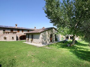 Cottage | Exterior - Cottage in Todi With Pool and Sauna (Todi)