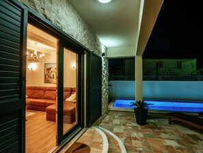 Reception - Stunning Villa With Swimming Pool in Vinjerac (Posedarje)
