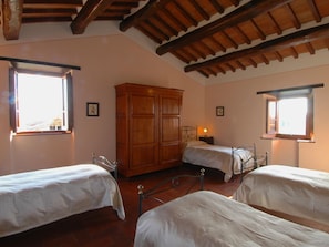 Villa | 3 Schlafzimmer, individuell eingerichtet, Bügeleisen/Bügelbrett