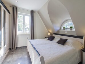 Ferienhaus | 4 Schlafzimmer, individuell eingerichtet