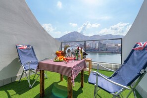 Room - Present (Tongyeong)