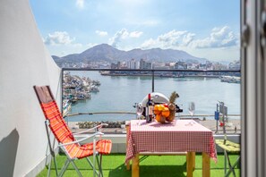 Room - Present (Tongyeong)