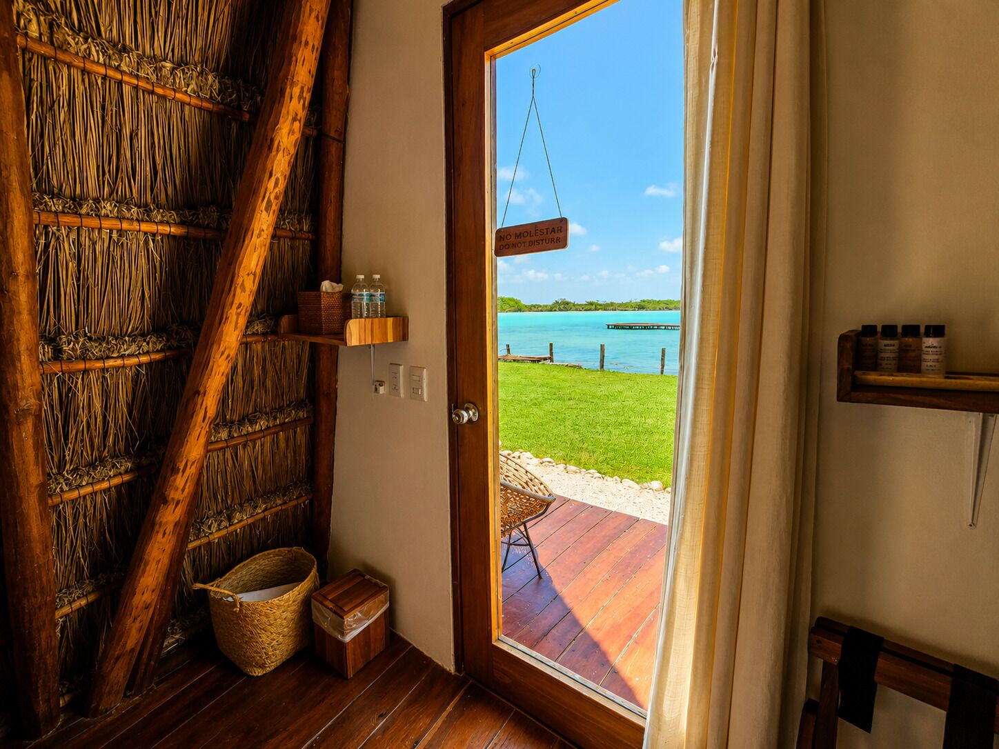 Cabin - Shared Bathroom | Ropa de cama 