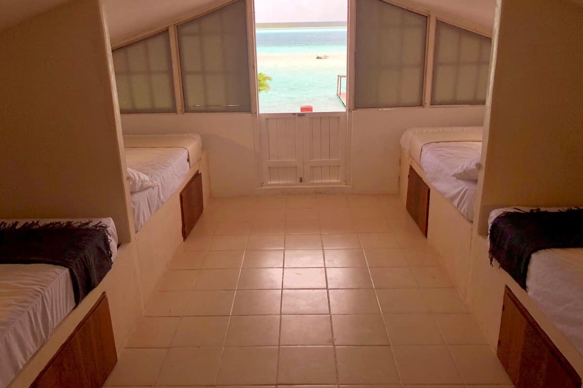 tapanco cuadruple vista laguna | 1 bedroom, bed sheets