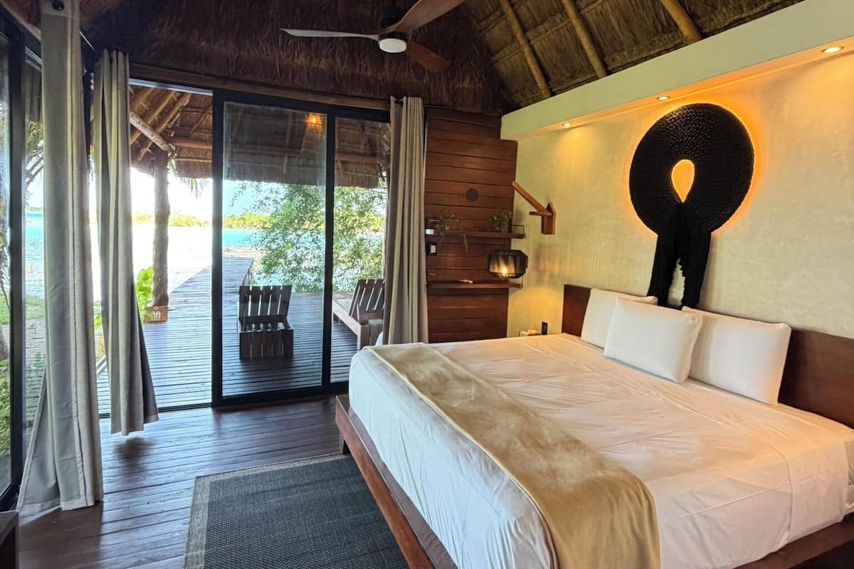 Deluxe Bungalow, Lagoon View