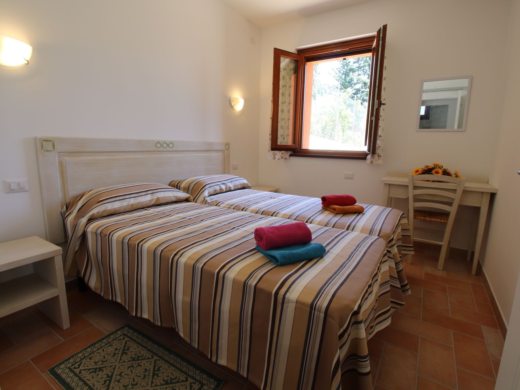 3 bedrooms, individually furnished