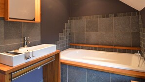House | Bathroom | Shower