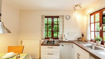 Ghế cao cho trẻ em