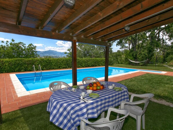 House | Pool | Outdoor pool