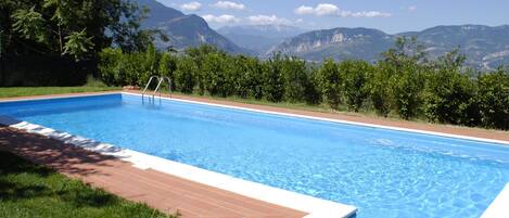 House | Pool | Outdoor pool