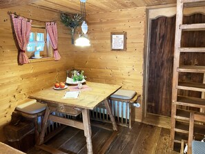 Dining - Cozy Eco Friendly Chalet with Countless Extras near Lake in Asten (Tittmoning)