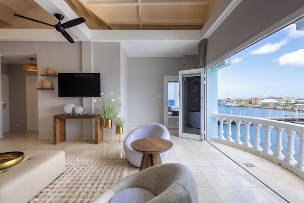 City Apartment, 2 Bedrooms