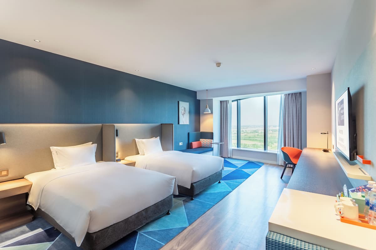 In-room safe, desk, laptop workspace, blackout drapes