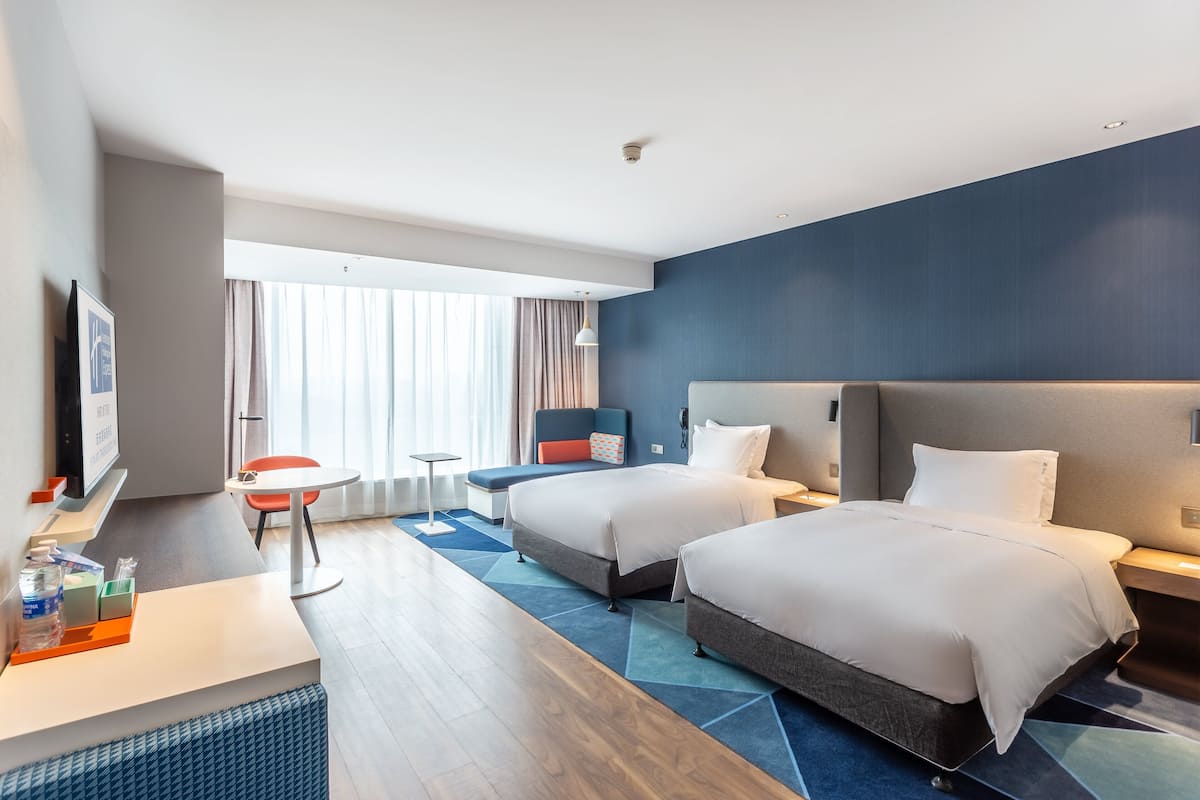 In-room safe, desk, laptop workspace, blackout curtains