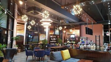 Free daily Korean breakfast