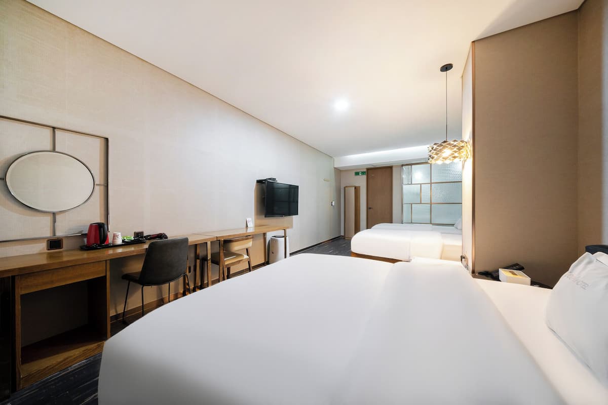 Superior Triple Room