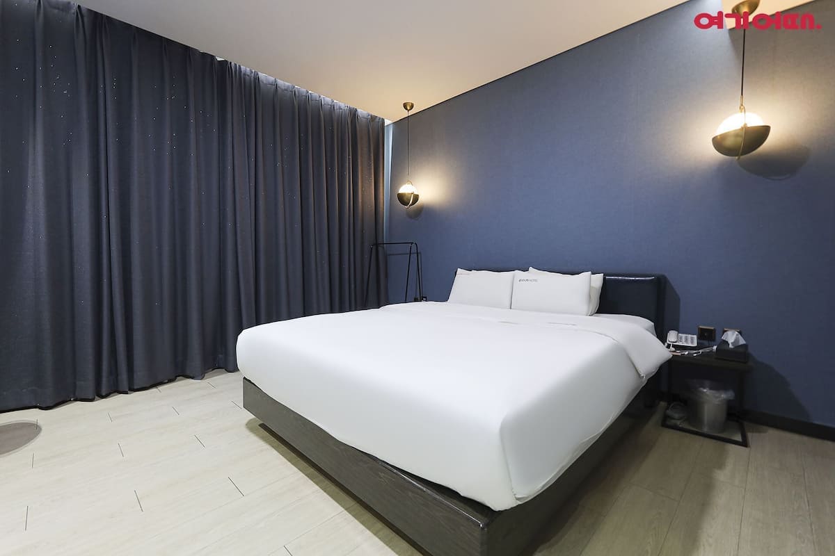 Outdoor Terrace Room Spa