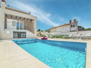 Villa | Pool