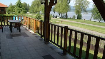 House | Balcony