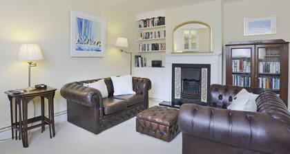 Apartment in Aldburgh in Center near Beach