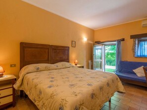 Casa | 1 dormitorio, mobiliario individual, ropa de cama