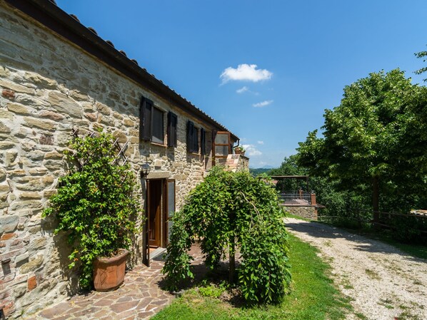 House | Exterior