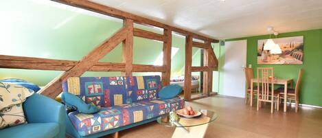 Apartment | Living area