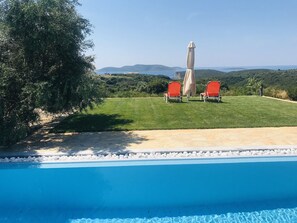 Villa | Jardín