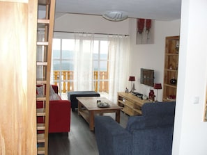 Apartment | Living room
