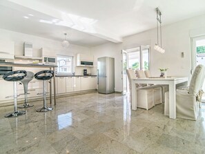 Villa | Private kitchen